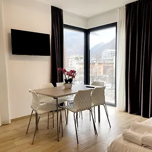 Apartament Bernina, Tirano